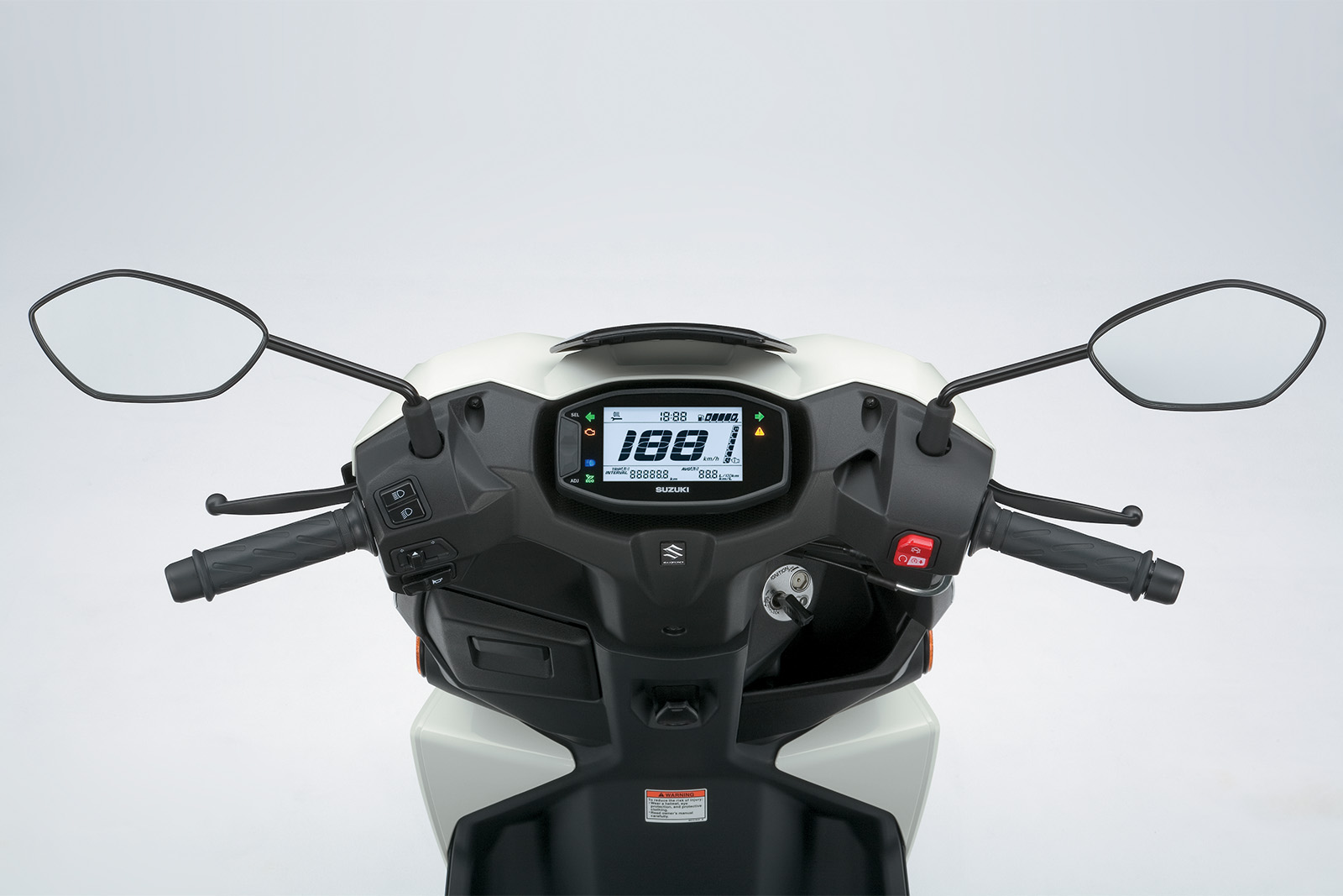Avenis_125_M3_Cockpit